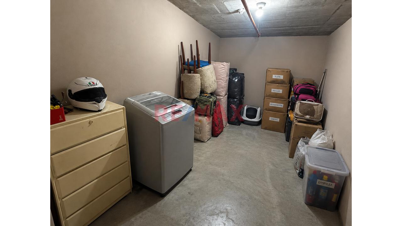 Venta De Departamento En Breña - 13