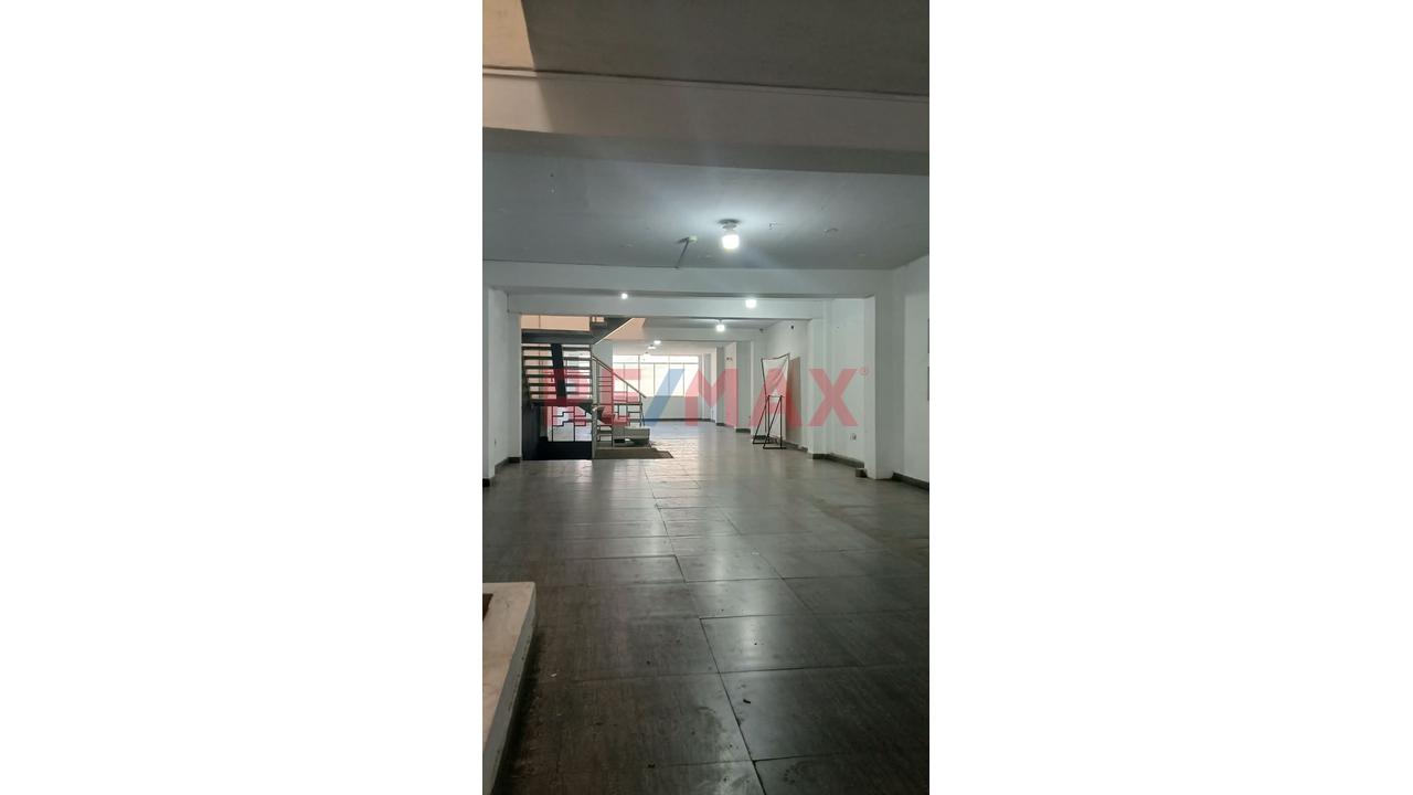 Alquiler De Local Comercial – Av. Sánchez Carrión | El Porvenir — foto 3