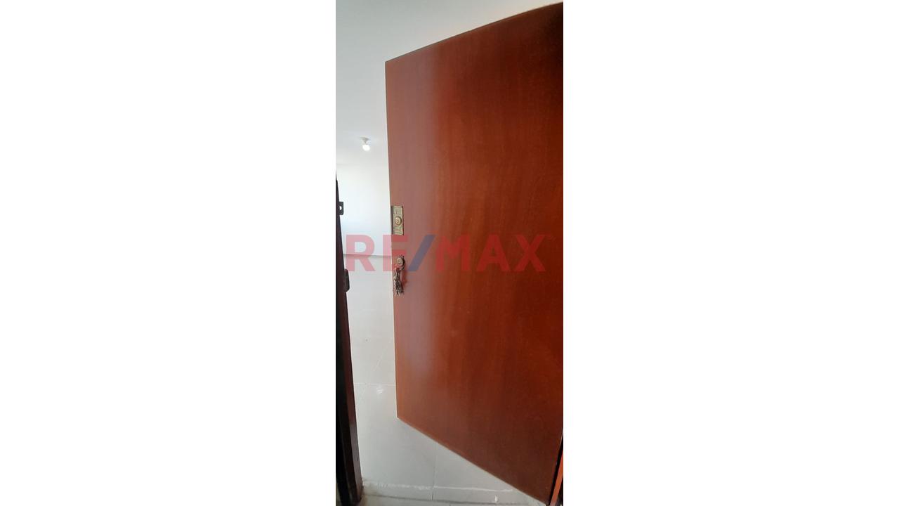 Se Vende Departamento Con Excelente Ubicación En Breña - 3