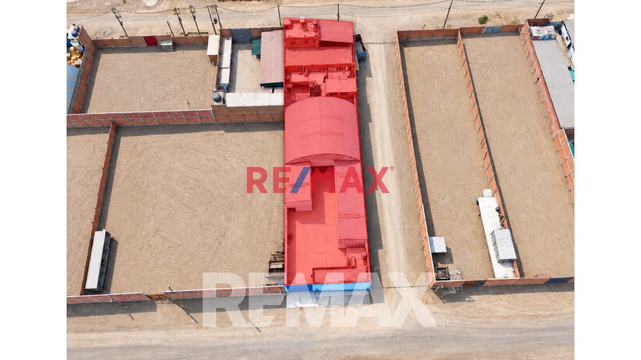 Alquiler De Local Industrial En Ancon - 1