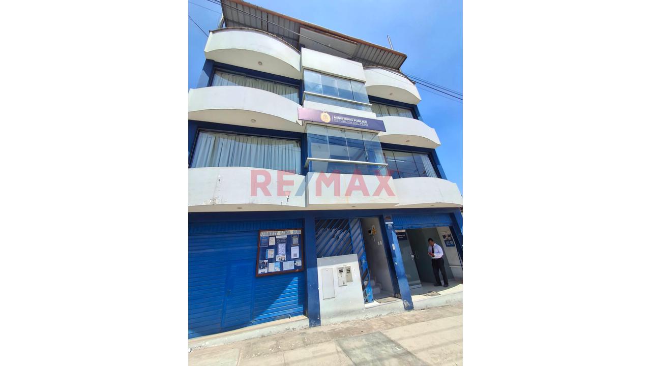Vendo Amplio Local Comercial De 470M² En Vmt | 3 Pisos Mas Azotea - 19