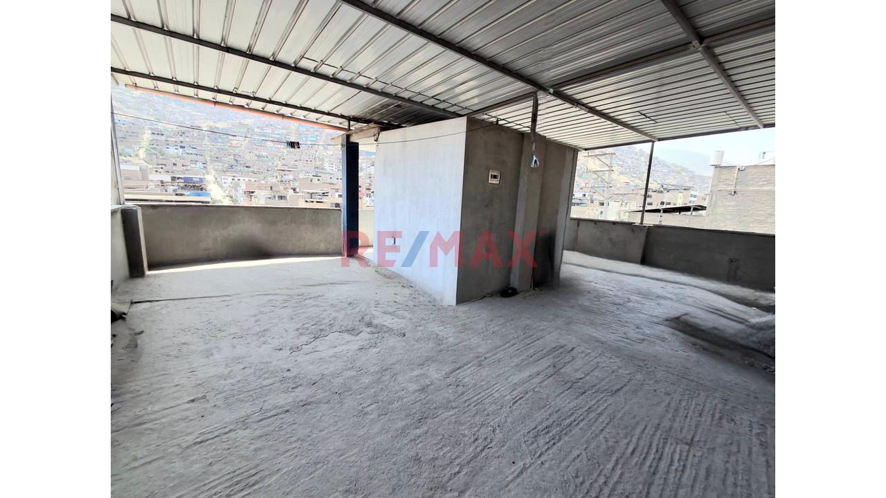 Vendo Amplio Local Comercial De 470M² En Vmt | 3 Pisos Mas Azotea - 18