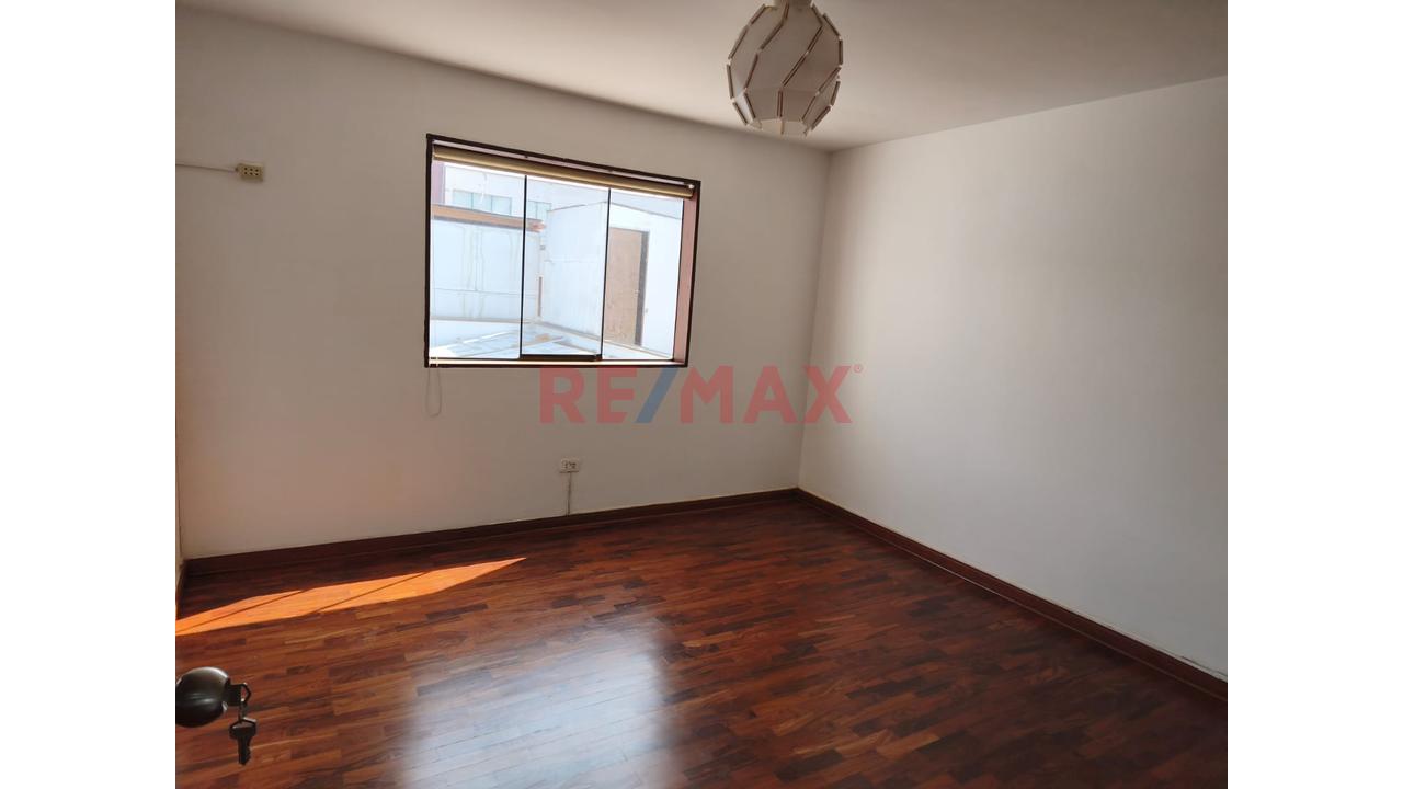 🏡 Casa En Alquiler En Surco, Amplitud, Comodidad Y Ubicacion Estrategica — foto 14