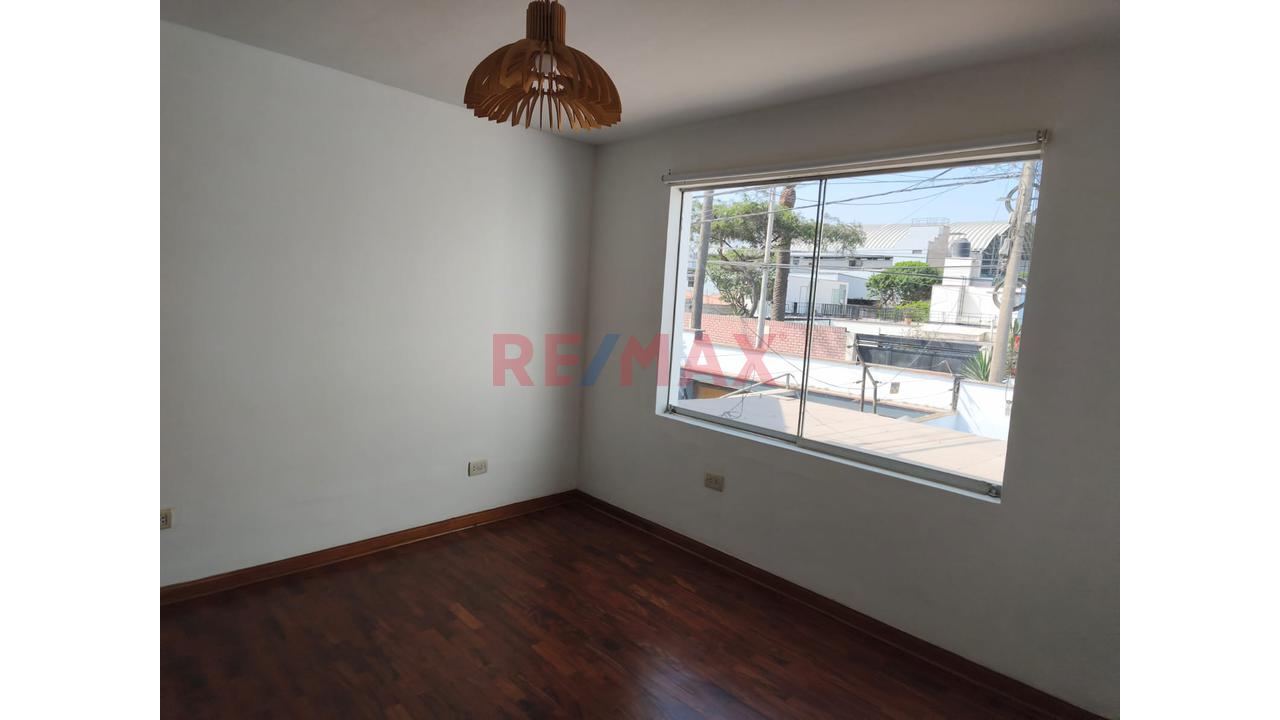 🏡 Casa En Alquiler En Surco 250 M2 | Amplitud, Confort Y Excelente Ubicación — foto 12
