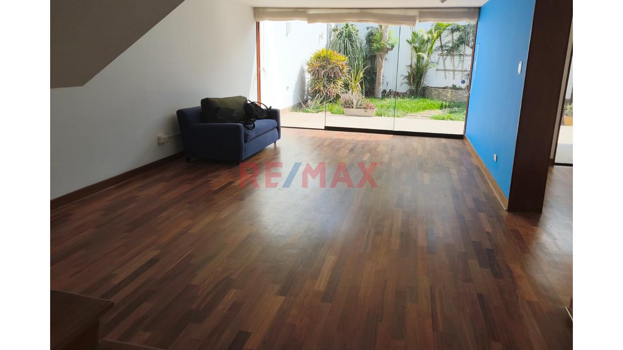 🏡 Casa En Alquiler En Surco 250 M2 | Amplitud, Confort Y Excelente Ubicación