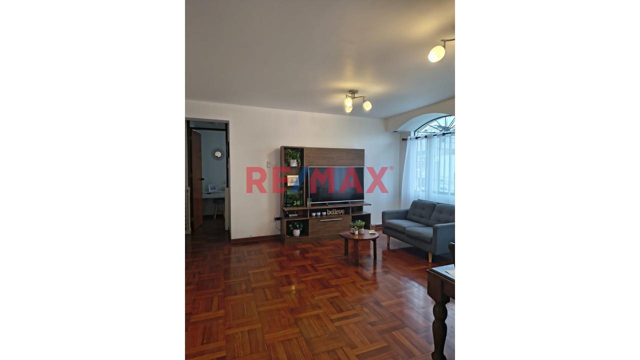 Departamento En Venta En Chorrillos – ¡Listo Para Mudarte!