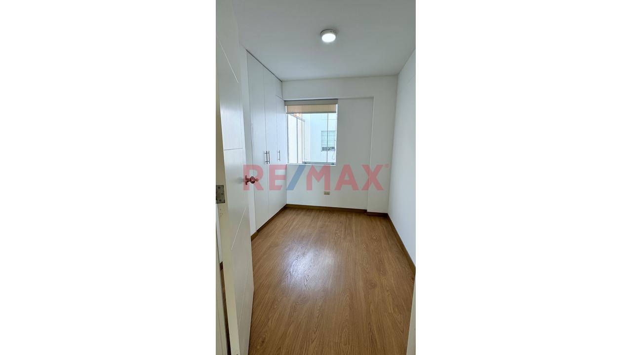 Alquiler De Departamento - Surquilo Límite Con San Isidro - 12