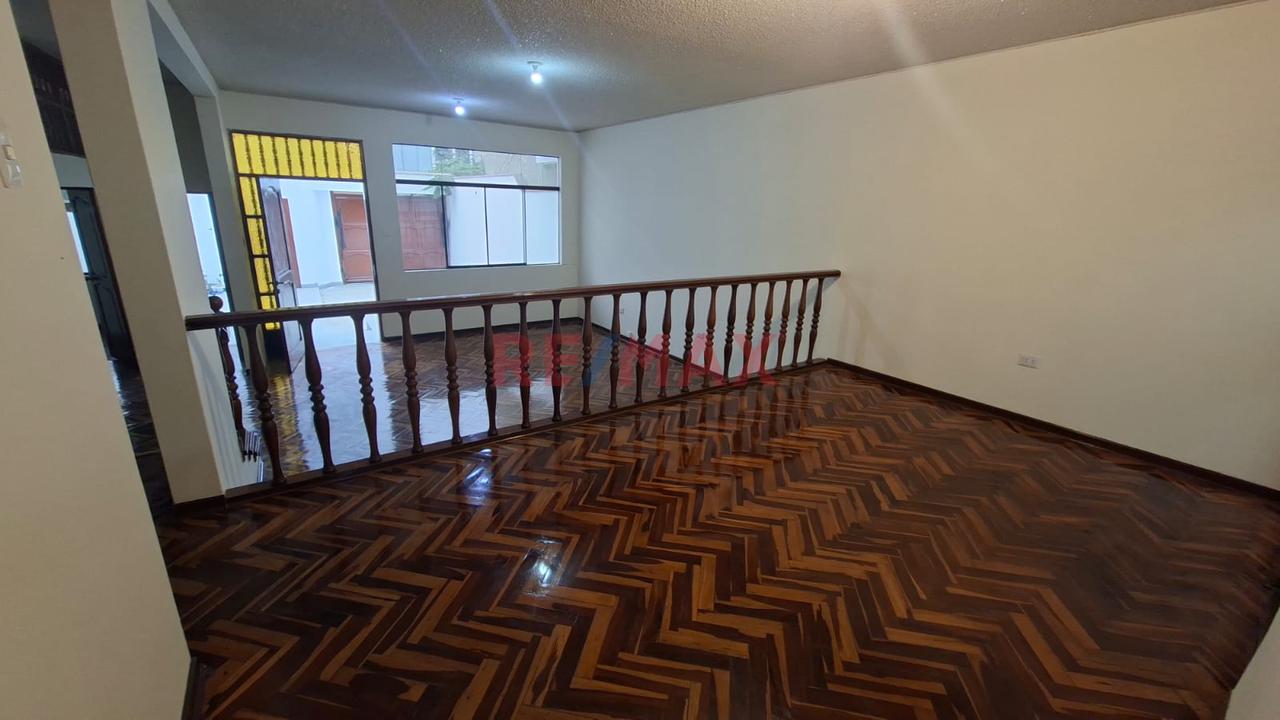 Se Alquila Casa En La Molina - 13
