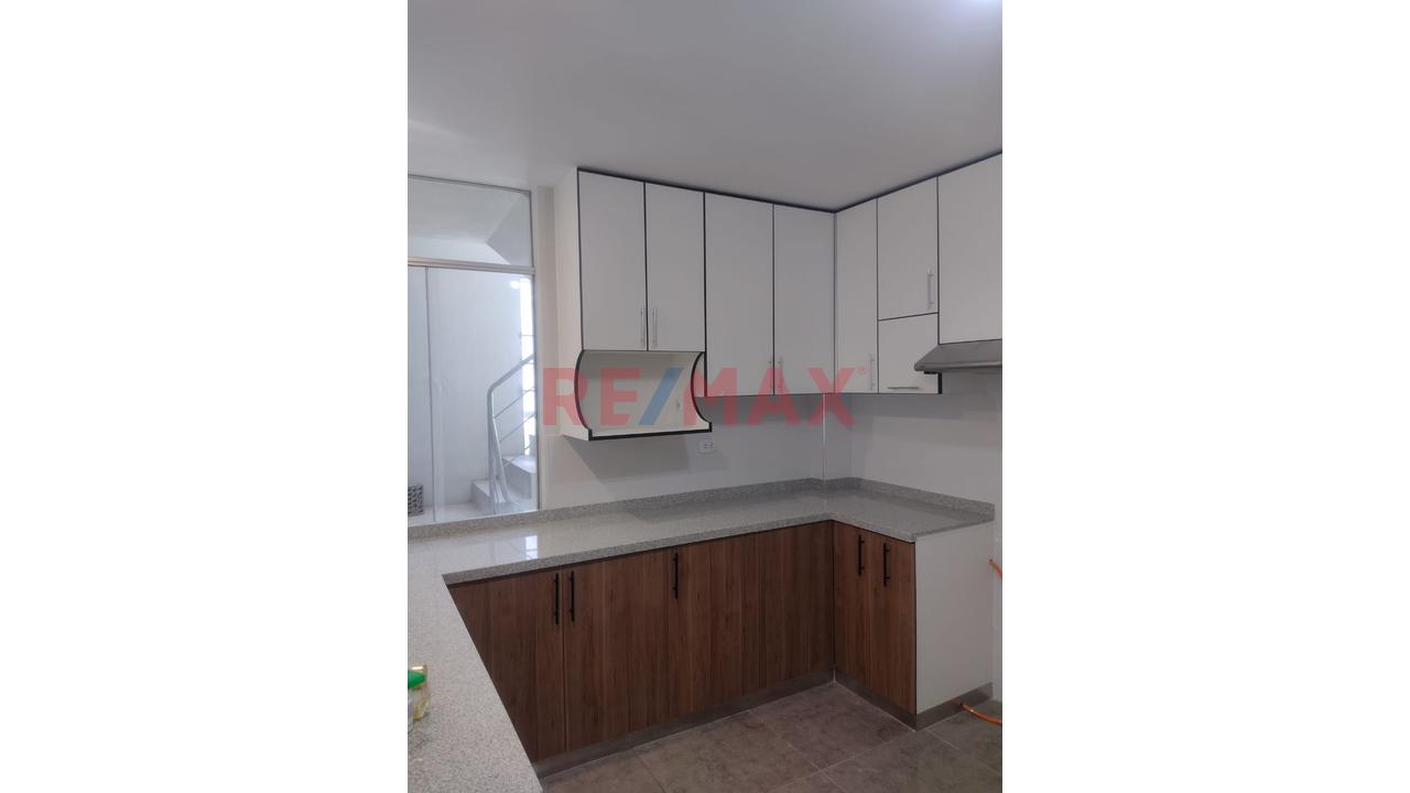 Se Alquila Bonito Y Comodo Departamento De Estreno — foto 8