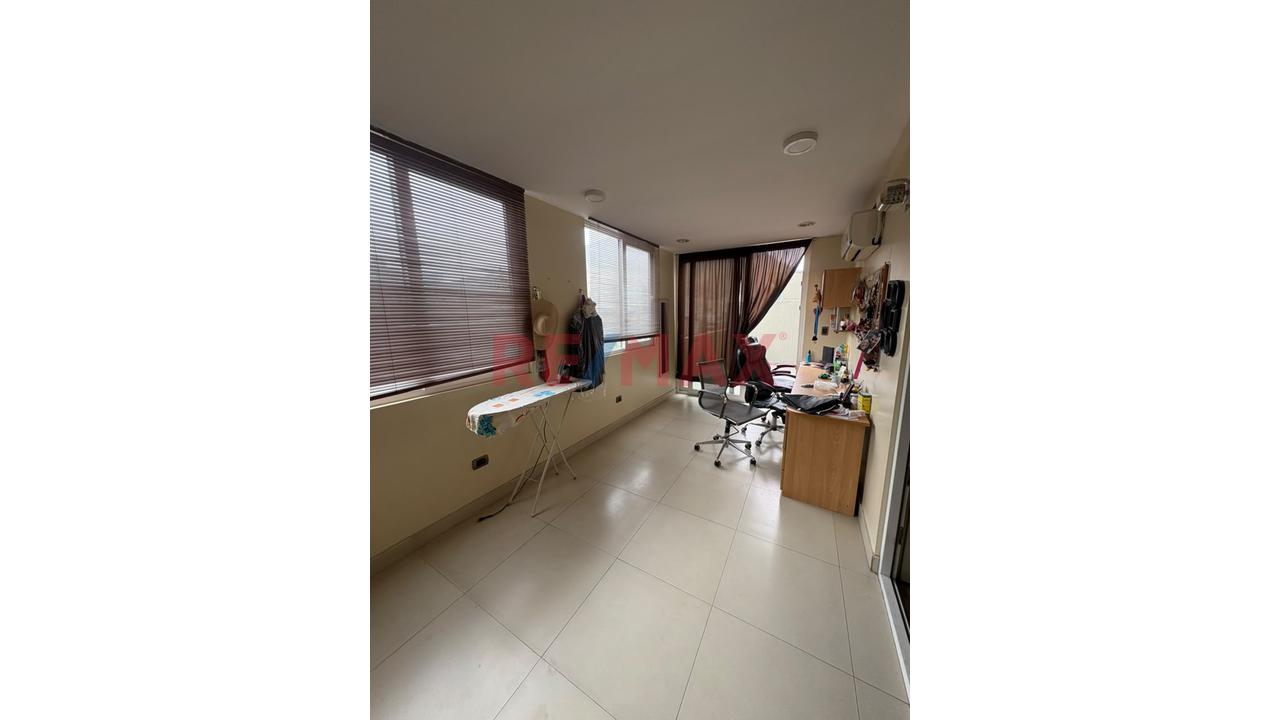 Dúplex De 178 M² En Monterrico – 5 Dormitorios, 5 Baños, 2 Cocheras Y 2 Bauleras — foto 6