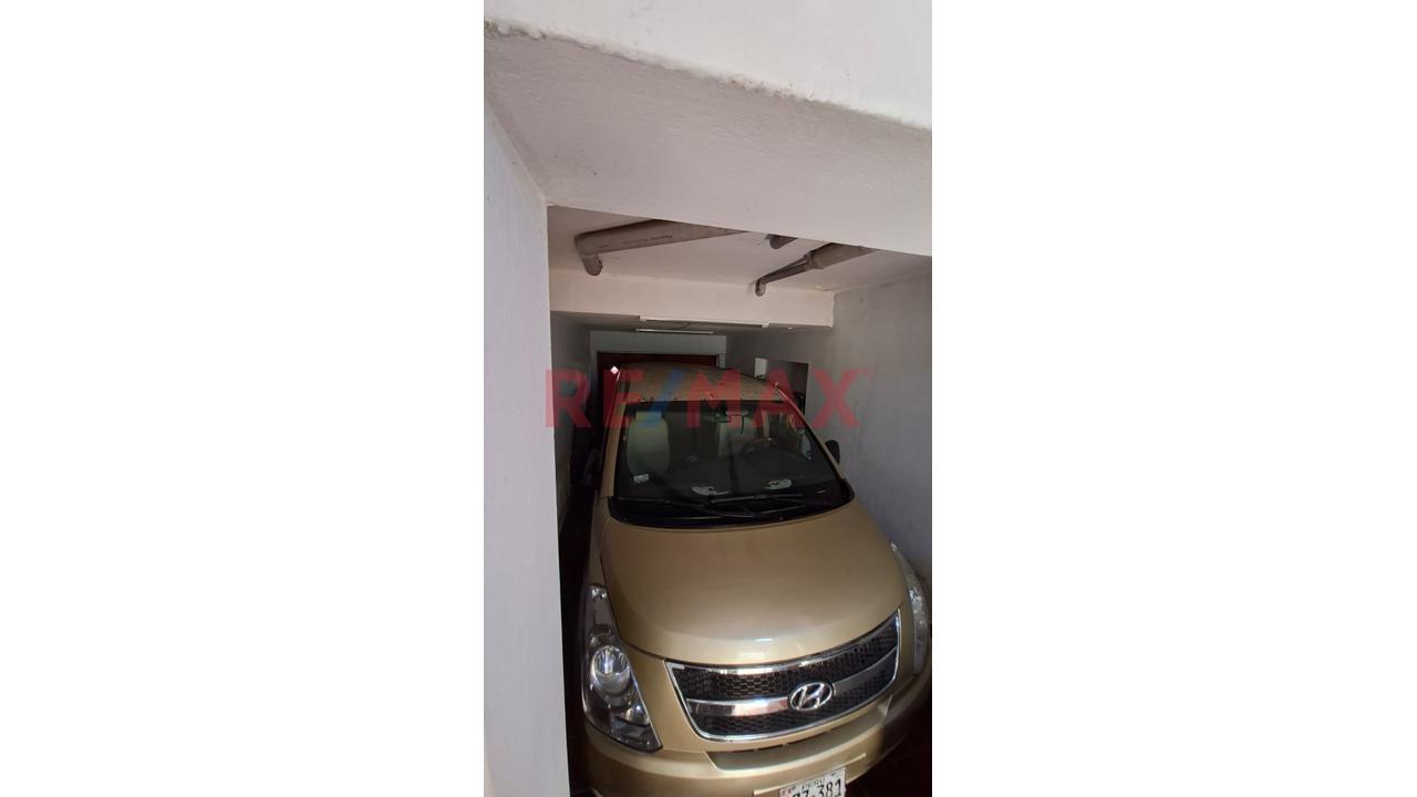 Alquiler   Local Comercial En Av Reducto - Miraflores - 19