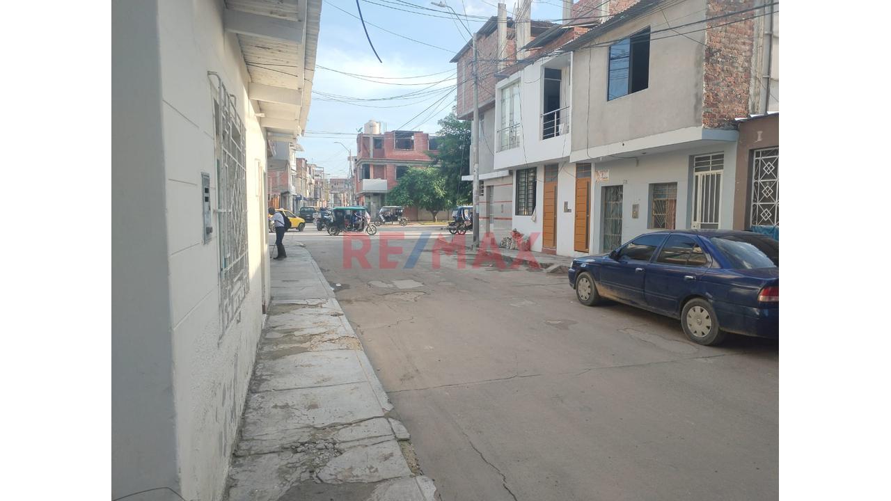 Alquiler De Local Comercial Primer Piso Cerca Al Quinto Puente — foto 5