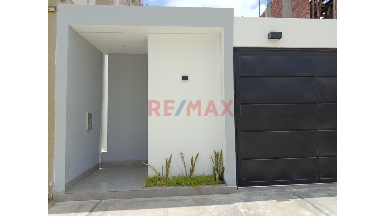 Venta De Casa En Alameda Urb Miraflores Country
