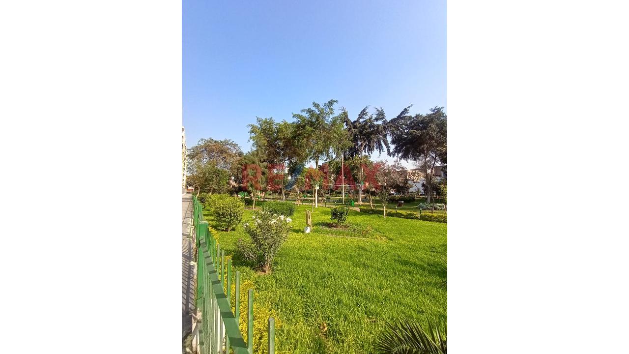 Vendo Moderno Departamento En Piso 4 - Condominio Parque Los Olivos - Los Olivos — foto 5
