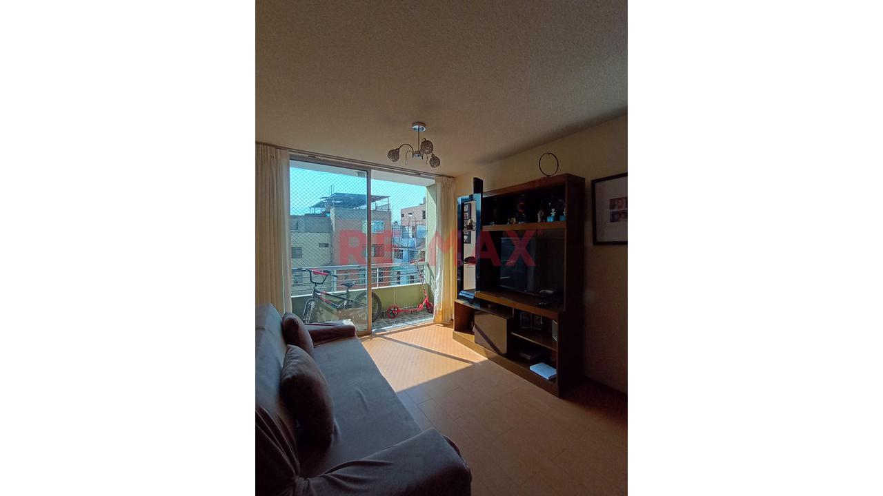 Vendo Moderno Departamento En Piso 4 - Condominio Parque Los Olivos - Los Olivos — foto 7