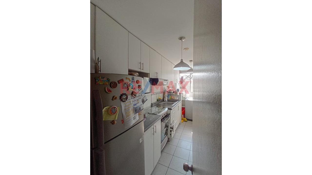 Vendo Moderno Departamento En Piso 4 - Condominio Parque Los Olivos - Los Olivos — foto 6