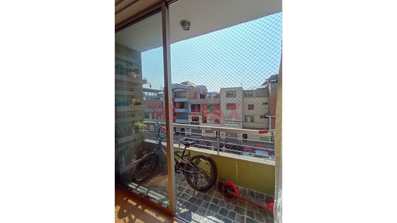 Vendo Moderno Departamento En Piso 4 - Condominio Parque Los Olivos - Los Olivos — foto 11