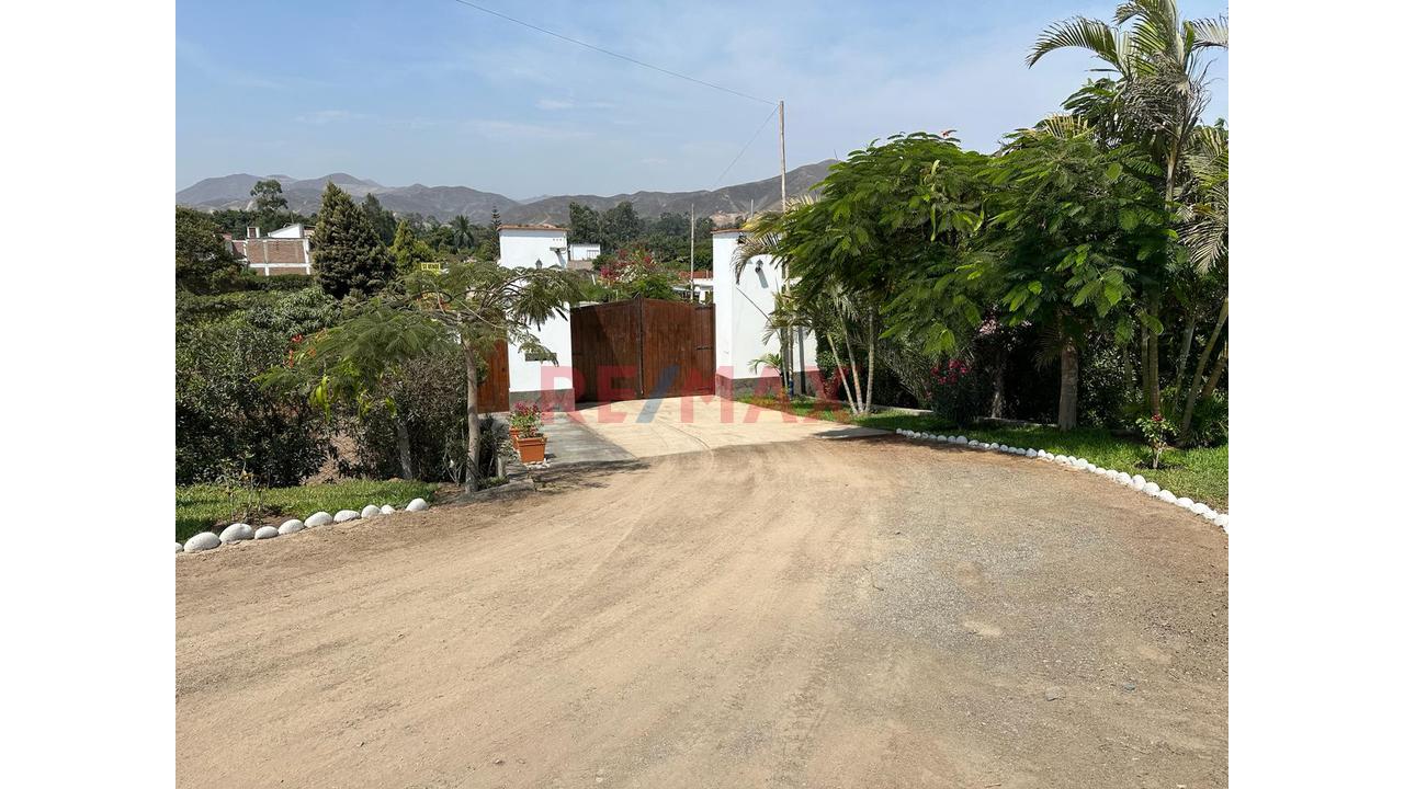 Tu Casa De Campo En Pachacámac: 1,000 M², Un Espacio Para Vivir A Tu Manera - 3