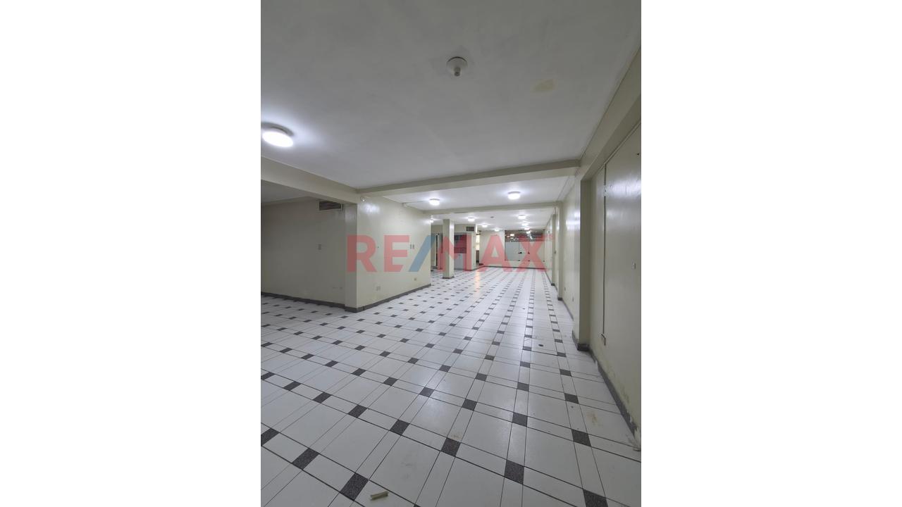 🏢 Amplio Local Para Oficinas Y Uso Empresarial || 💰 Alquiler: Us$ 2,800 Negociables - 10