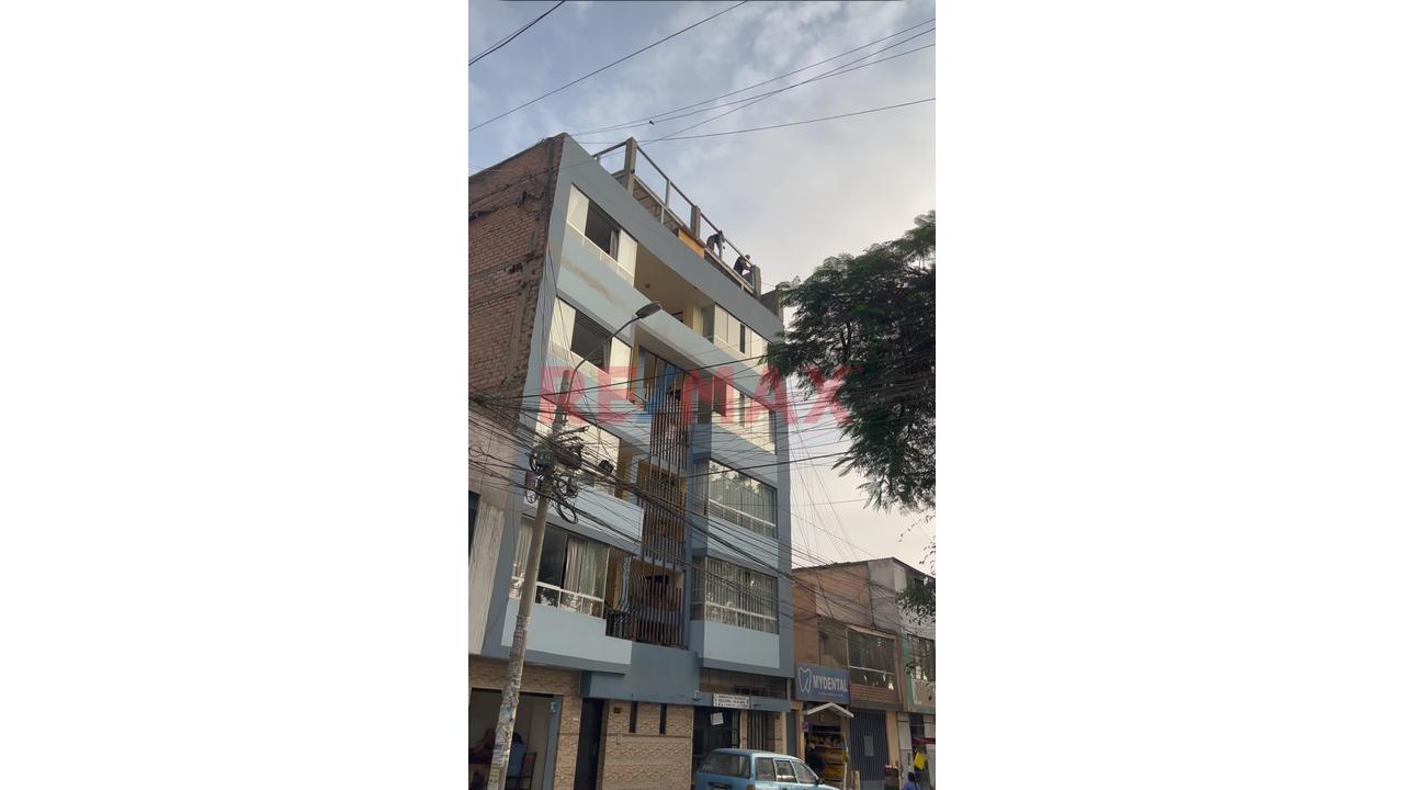 Venta De Departamento De 3 Dormitorios En La Mejor Zona De Los Olivos - 13