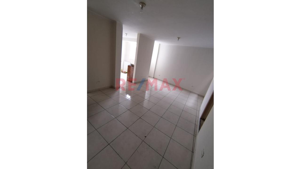 Venta De Departamento De 3 Dormitorios En La Mejor Zona De Los Olivos - 1