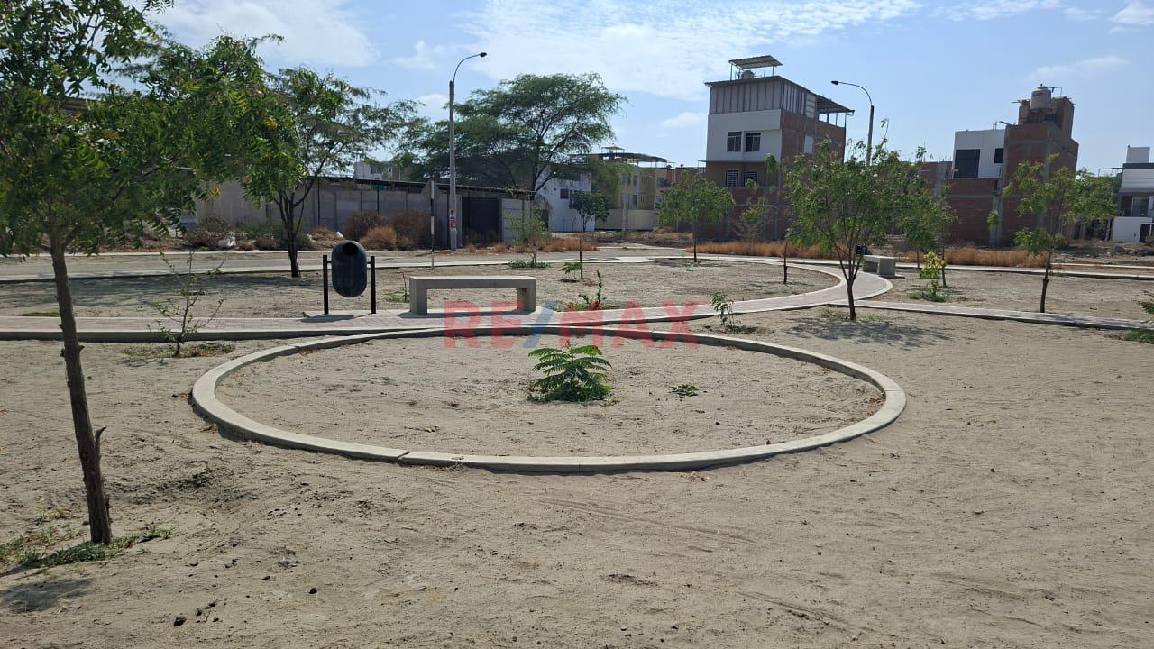 Venta De Terreno En Urb.Casuarinas Iii-Etapa Con Acceso A Parque - 5