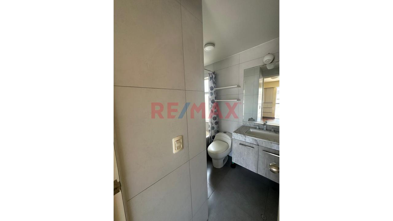 ¡Se Alquila Lindo Y Cómodo Departamento En Primer Piso De Tres Dormitorios Cerca Al Pentagonito! - 11