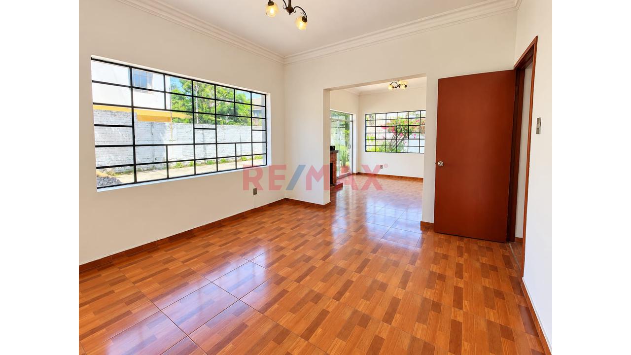 Casa Comercial En Alquiler - Vallecito — foto 4