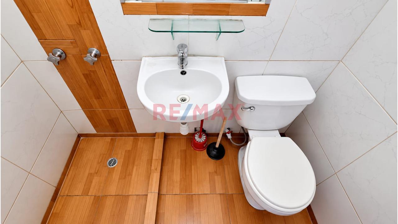 Casa Comercial En Alquiler - Vallecito — foto 3