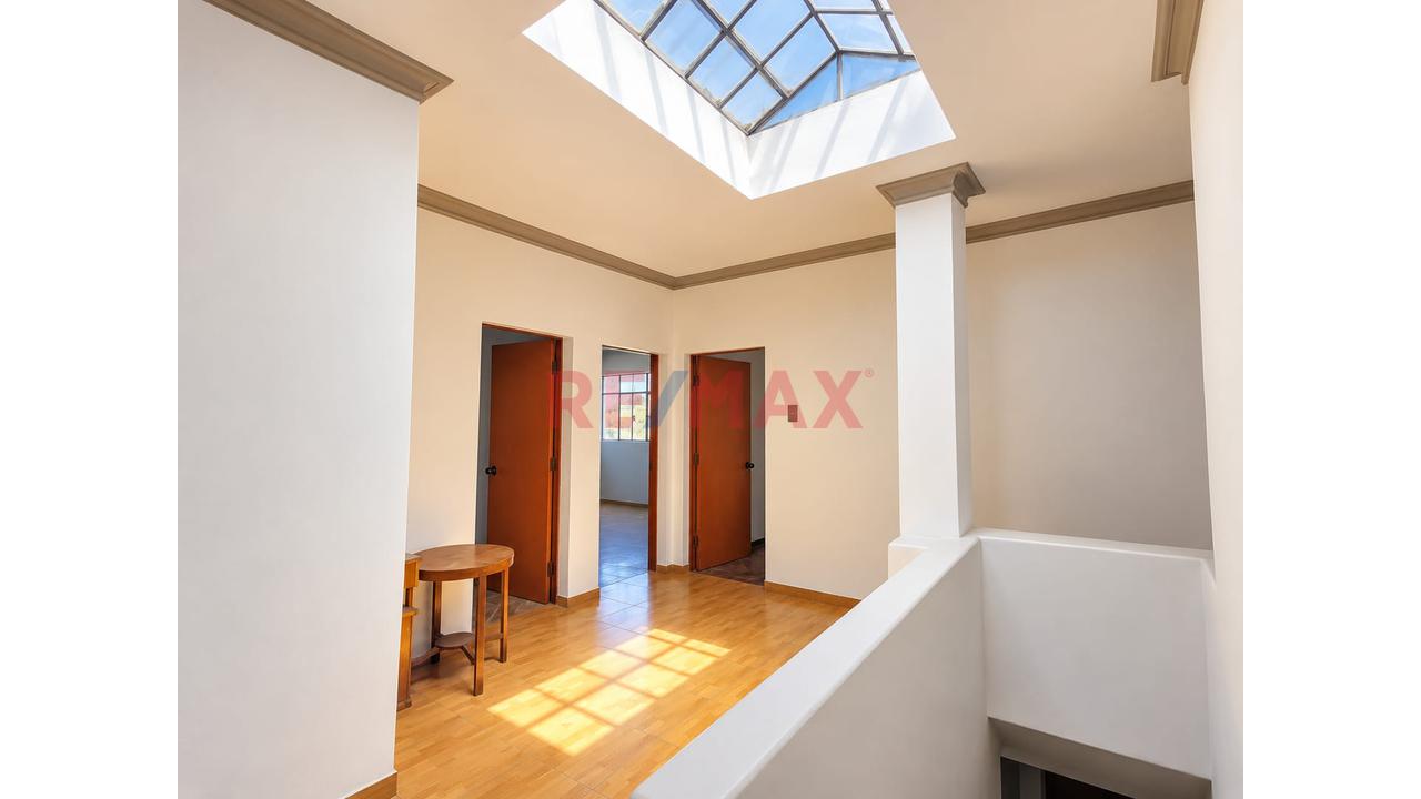 Casa Comercial En Alquiler - Vallecito — foto 9