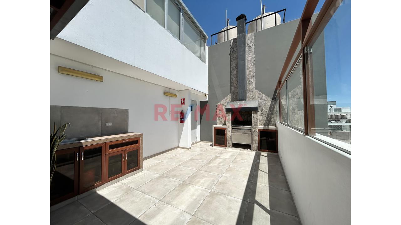 Alquiler Departamento En Urb La Pradera - C.Colorado - 9