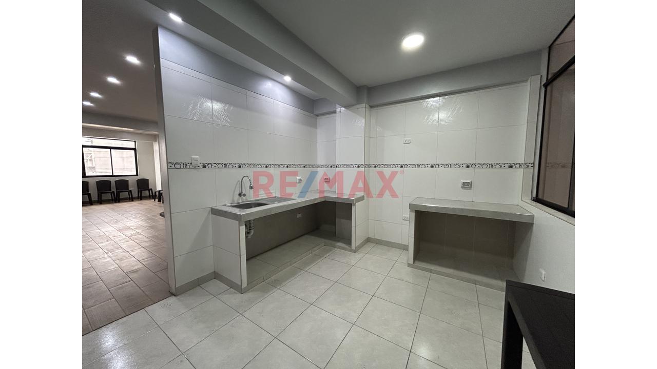 Alquiler Oficina / Local / Almacen 160M2  Estreno Callao 3Er Piso — foto 5