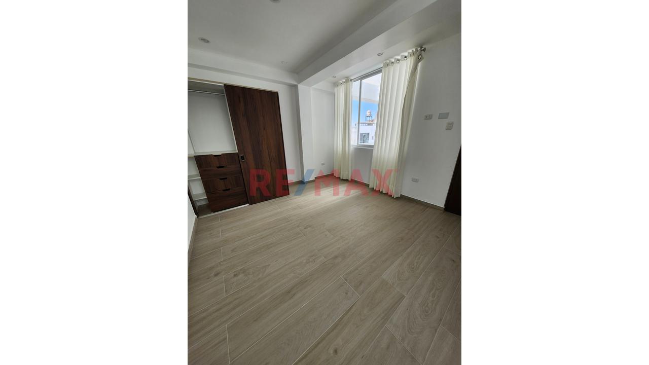 Departamento En Alquiler Urbanizacion San Alfonso — foto 8