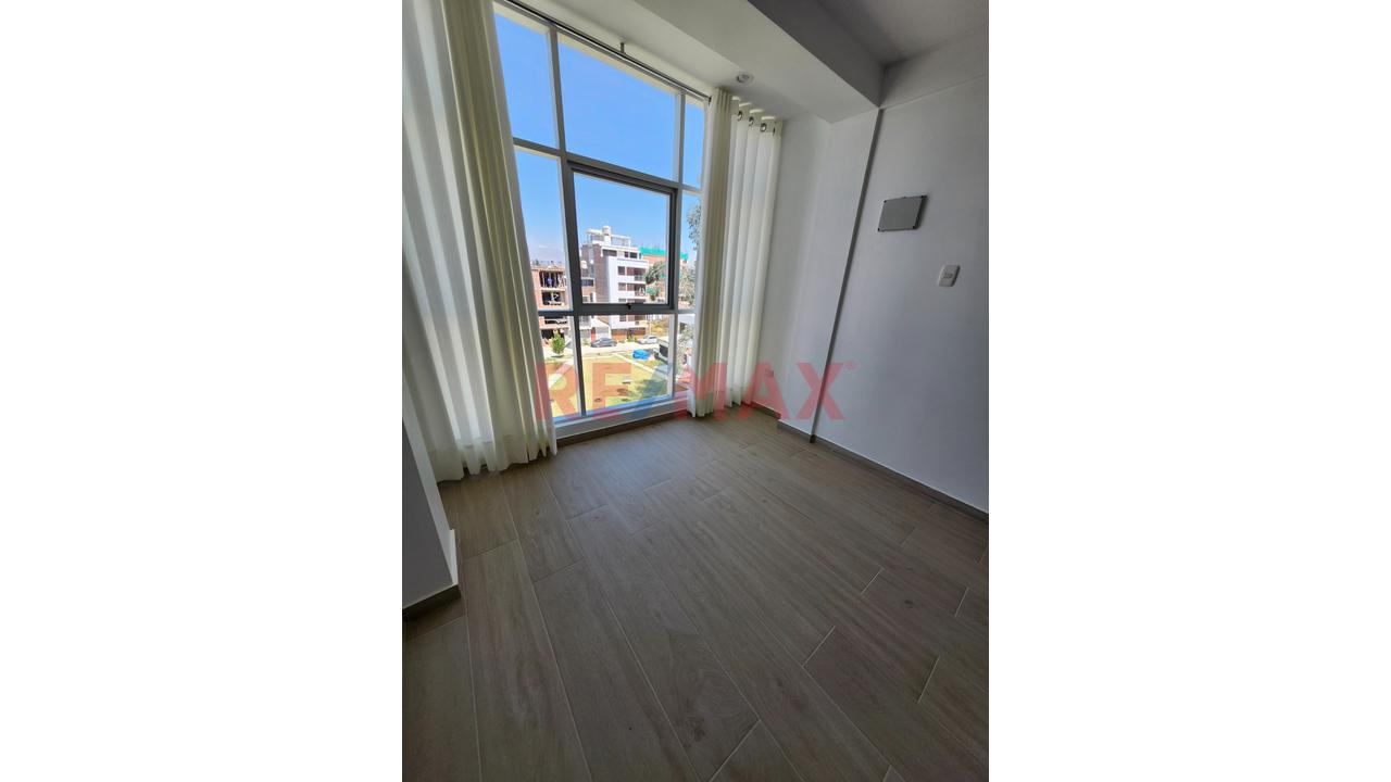 Departamento En Alquiler Urbanizacion San Alfonso — foto 4