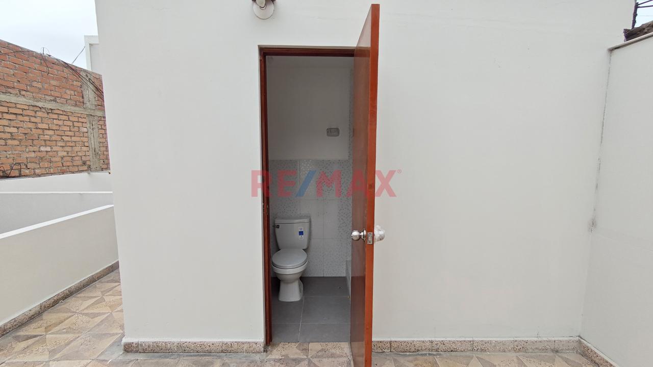 Vendo Departamento 2Do Piso Mas Azotea At: 216.00 M2   Maranga San Miguel — foto 14