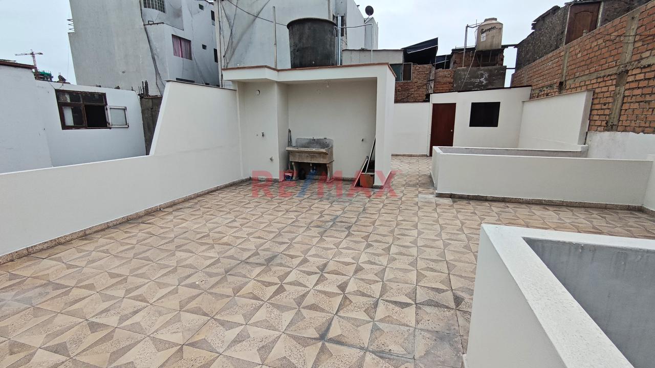 Vendo Departamento 2Do Piso Mas Azotea At: 216.00 M2   Maranga San Miguel — foto 13