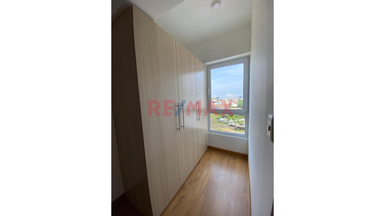 Alquiler De Departamento En Tomas Marsano - 10