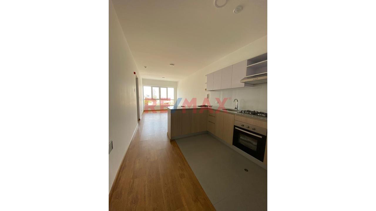 Alquiler De Departamento En Tomas Marsano - 4