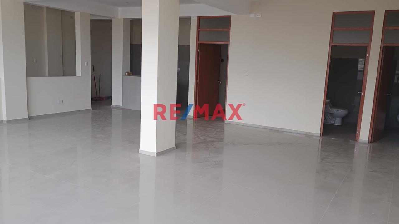 Local En Alquiler Para Diversos Rubros Veterinaria /Gimnasios /Oficinas/ Depositos/ Almacen - 1