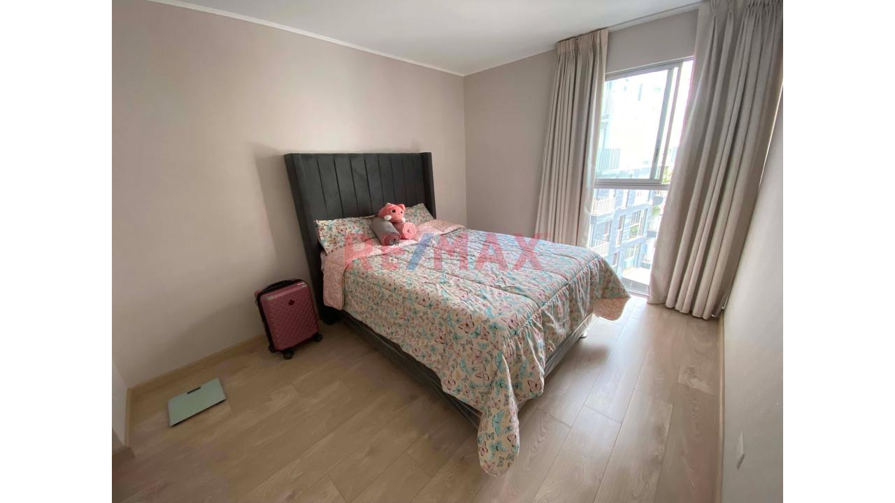Habitación Con Baño Privado En Alquiler Para Mujeres Estudiantes O Trabajadoras | Departamento De Estreno - Roomie — foto 6