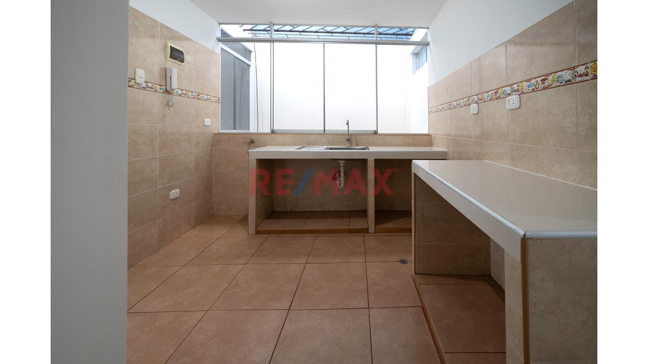 🏡✨ 𝐕𝐄𝐍𝐓𝐀 𝐃𝐄 𝐃𝐄𝐏𝐀𝐑𝐓𝐀𝐌𝐄𝐍𝐓𝐎 𝐄𝐍 𝐋𝐀 𝐏𝐄𝐑𝐋𝐀 – 𝐅𝐑𝐄𝐍𝐓𝐄 𝐀 𝐏𝐀𝐑𝐐𝐔𝐄 — foto 3