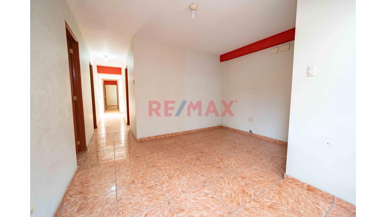 Casa de 21 dormitorios en San Martin de Porres, 521 m² — foto 5
