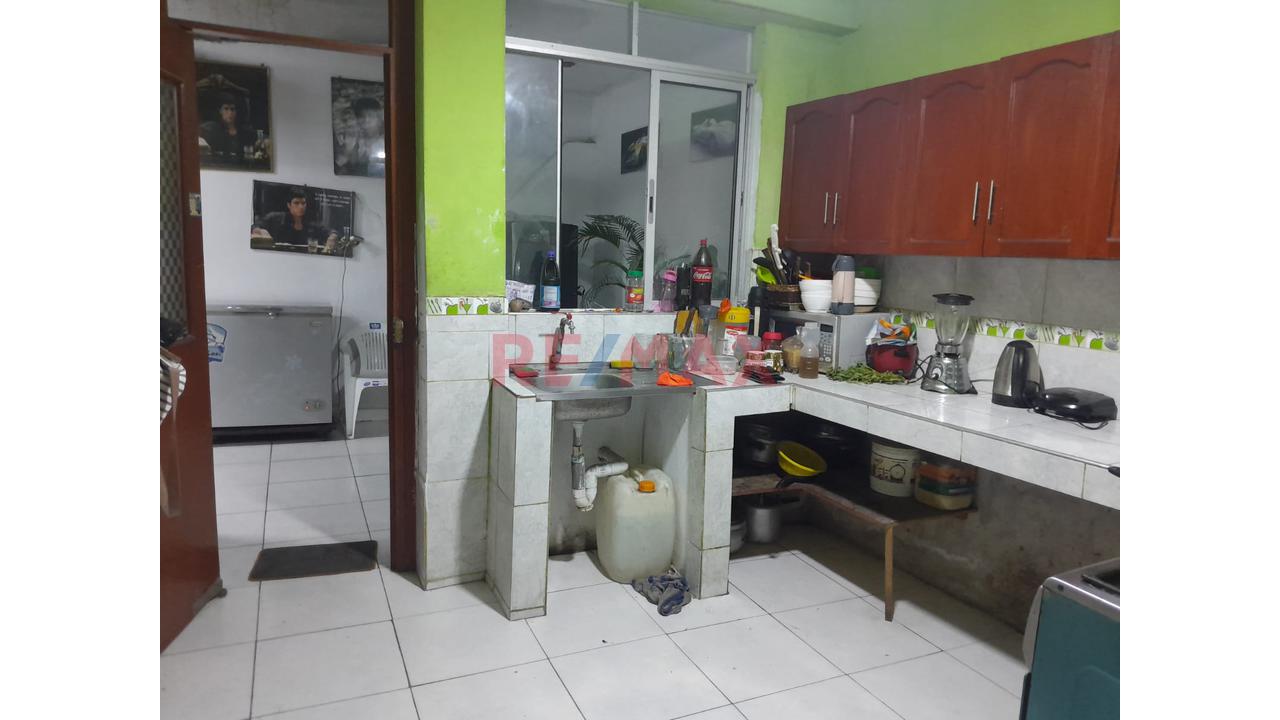 Venta De Casa San Juan De Lurigancho - 14