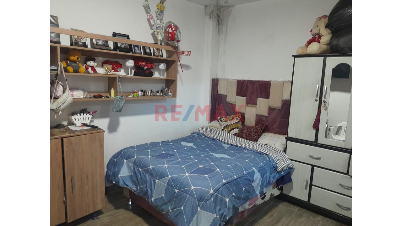 Venta De Casa San Juan De Lurigancho - 16