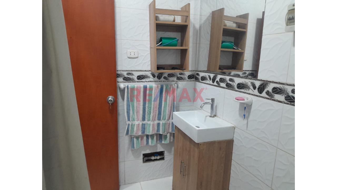 Venta De Casa San Juan De Lurigancho - 7