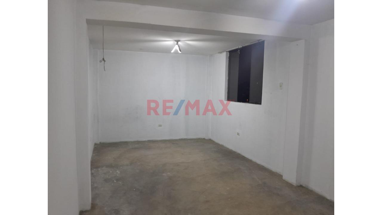 Venta De Casa San Juan De Lurigancho - 9