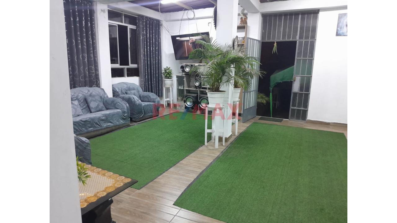 Venta De Casa San Juan De Lurigancho - 5