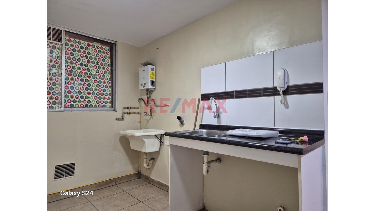 Ocasión En Comas: Depa De 3 Habitaciones Por $45,000 | Condominio Cerrado Con Comercio Y Seguridad 24/7 — foto 8