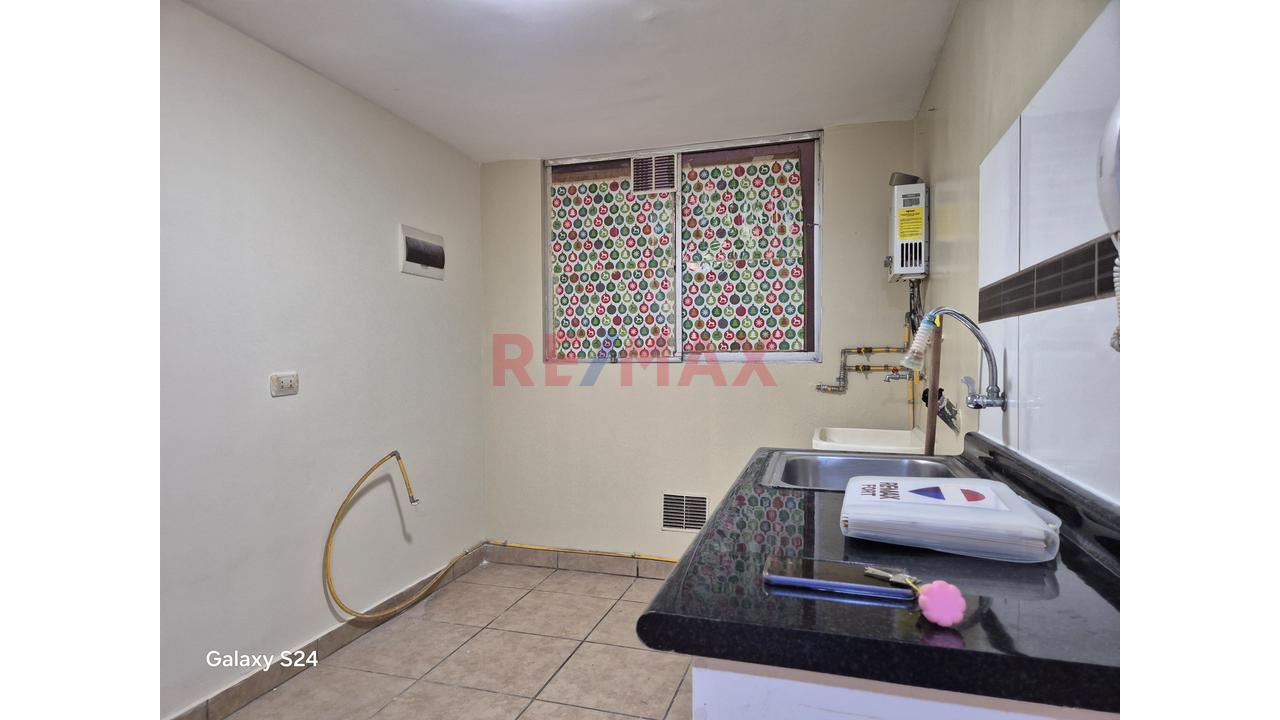 Ocasión En Comas: Depa De 3 Habitaciones Por $45,000 | Condominio Cerrado Con Comercio Y Seguridad 24/7 — foto 9