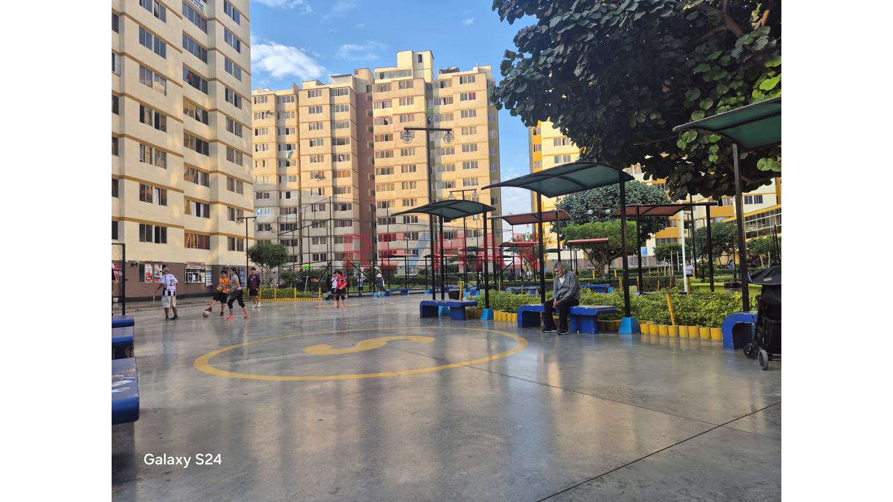 Ocasión En Comas: Depa De 3 Habitaciones Por $45,000 | Condominio Cerrado Con Comercio Y Seguridad 24/7 — foto 4